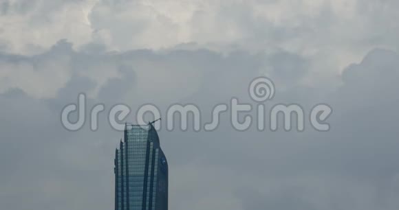 阿尔托库穆卢斯云天上CBD建筑高层和摩天大楼在城市视频的预览图