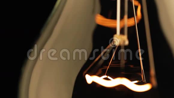 电灯泡的钨丝视频的预览图