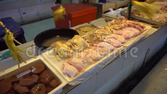 亚洲市场的肉类及防蝇机制视频的预览图