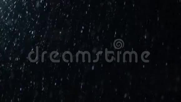 倒伏的降雪视频视频的预览图