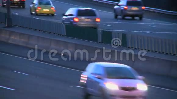 高速公路旅行之夜815视频的预览图