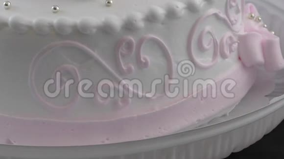 甜点用海绵蛋糕视频的预览图