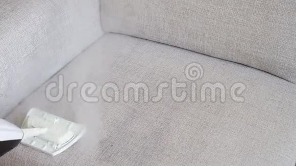 清洗沙发的布料视频的预览图