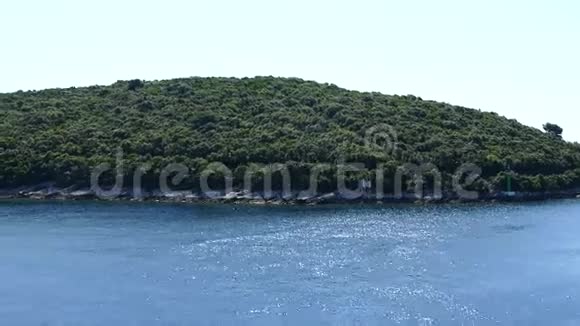 巴迪亚岛靠近科尔库拉镇视频的预览图