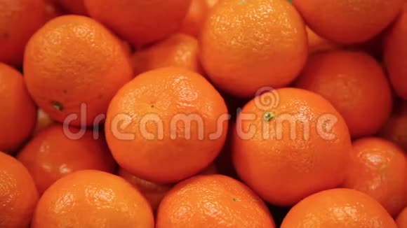 成熟的橘子柑橘类水果视频的预览图