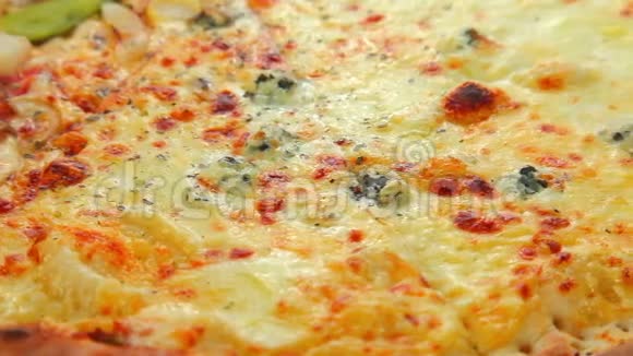奶酪披萨视频的预览图