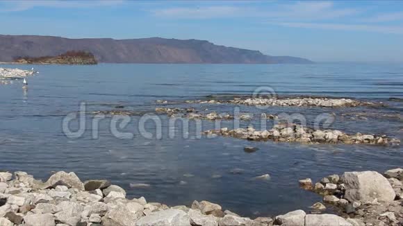 贝加尔湖萨满角俄罗斯视频的预览图