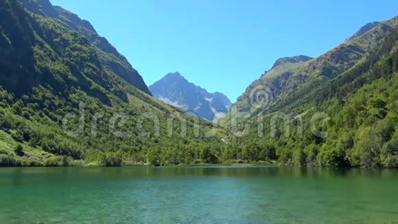 观山湖区风景国家公园邓贝高加索俄罗斯欧洲视频的预览图