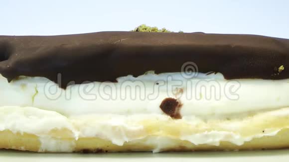 合上甜甜圈香草蛋糕视频的预览图