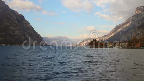 高山科莫湖意大利莱科视频的预览图