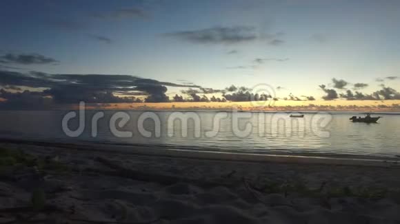 日落海滩塞希尔斯岛视频的预览图