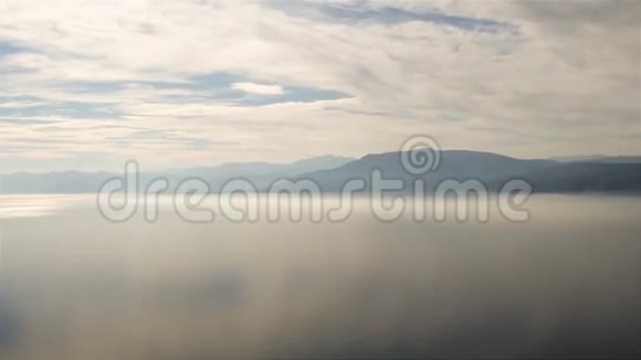 希腊的Nafplio景观从一座山顶上的帕拉米蒂城堡俯瞰视频的预览图