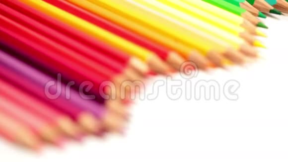 彩色铅笔搬迁与小深度视频的预览图