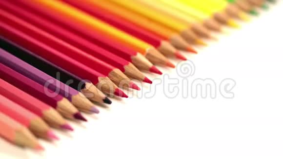 彩色铅笔搬迁与小深度视频的预览图