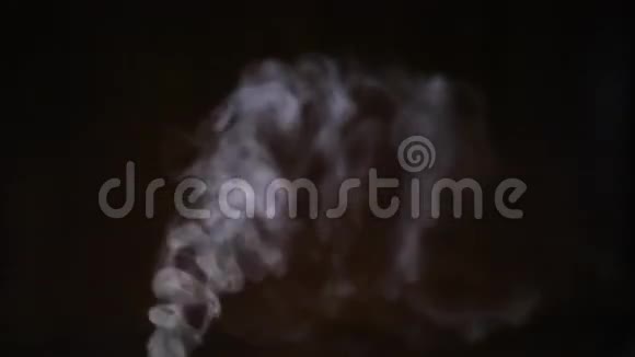 孤烟暗背景视频的预览图