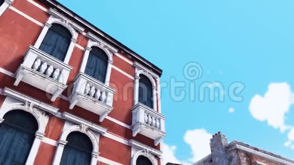 仰望蓝天上的古建筑视频的预览图