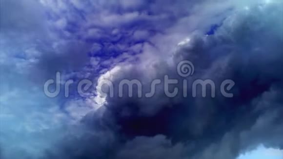 戏剧性的天空时光卡迪斯西班牙视频的预览图