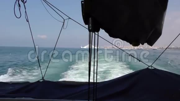 渡船里面的海视频的预览图
