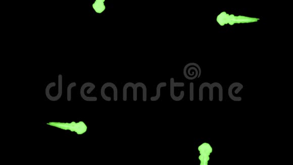 黑色背景上的绿色荧光墨水溶于水中在计算机上建模的美丽效果3d渲染视频的预览图