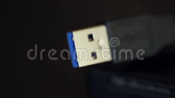 通用串行总线USB连接器视频的预览图