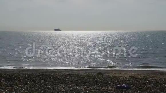 Flexistowe英国海滨阳光日景视频的预览图