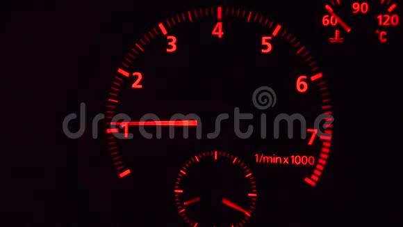 跑车转速表加速视频的预览图