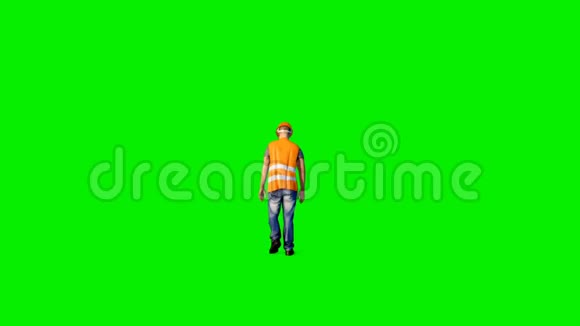 建筑工人行走绿色屏幕上的背面视图LumaMatte附加视频的预览图