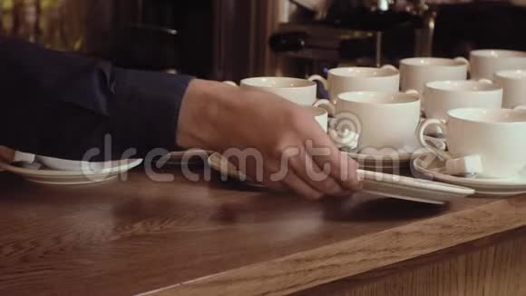 许多空白干净的茶杯视频的预览图