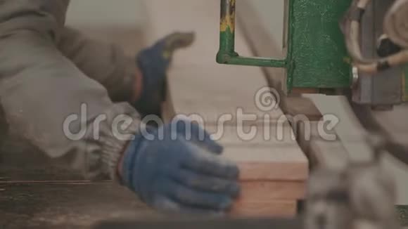 木工工厂锯木厂视频的预览图