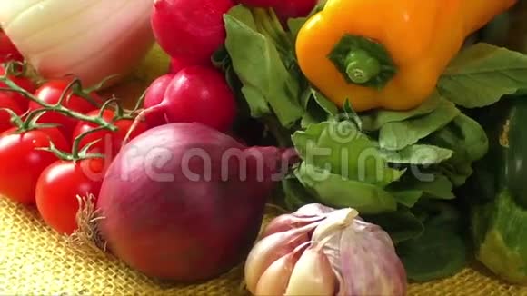 不同种类的蔬菜选择性的聚焦视频的预览图