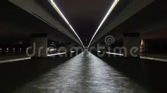 桥梁背景夜间延时视频的预览图