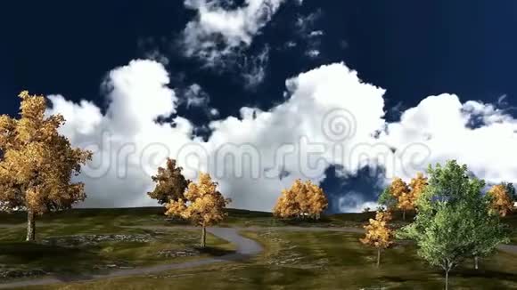 秋天的风景与树雾云的关系视频的预览图