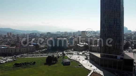 格鲁吉亚夏季黑海沿岸巴统市的景观视频的预览图