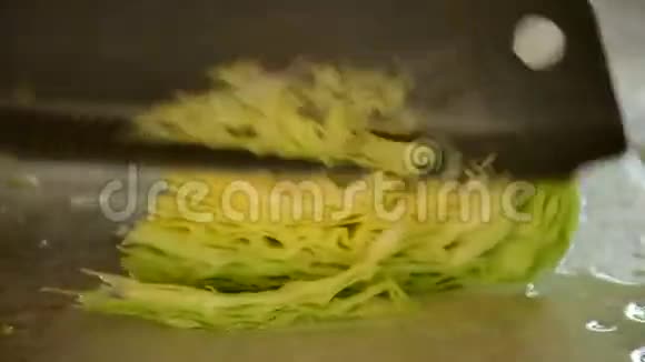卷心菜蔬菜分裂视频的预览图
