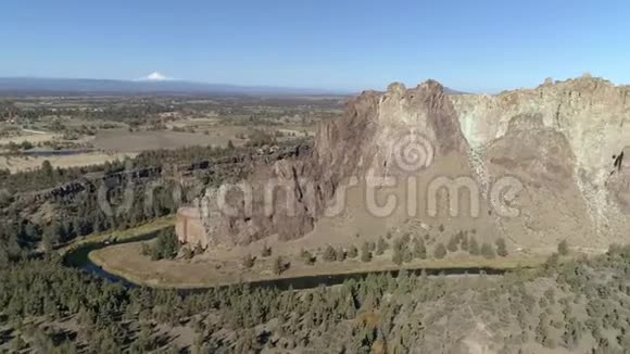 史密斯岩石国家公园空中视频的预览图