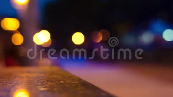 夜城时光里模糊的光线视频的预览图