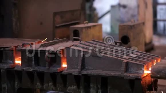 制造电线钢铁厂视频的预览图