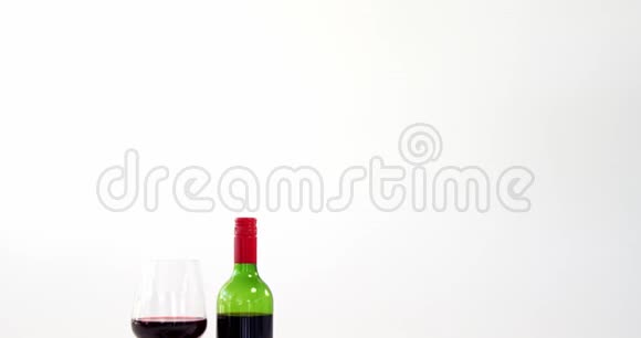 红酒和一碗意大利面视频的预览图