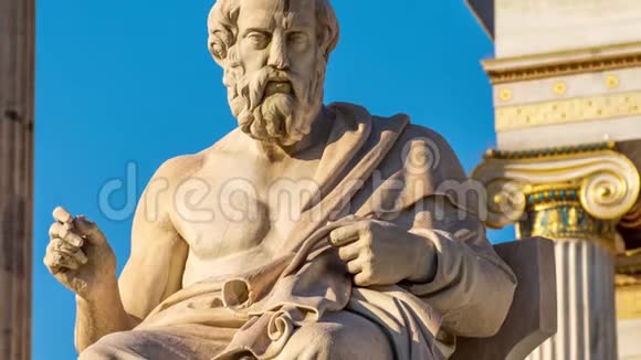 把希腊哲学家柏拉图的雕像放大视频的预览图
