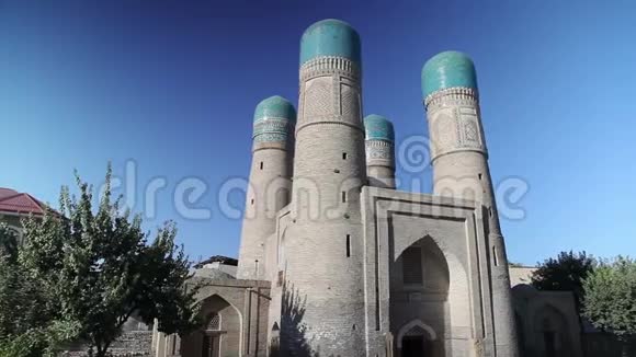 ChorMinorCharMinarChorMinor是乌兹别克斯坦历史名城Bukhara的一座历史清真寺视频的预览图