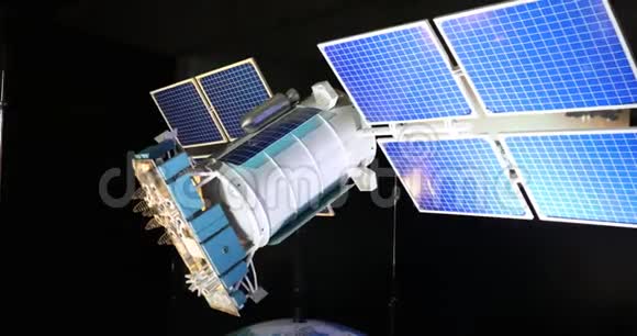 太阳能电池现代卫星视频的预览图