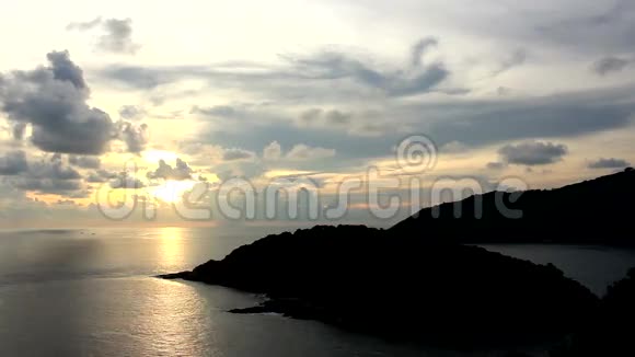 泰国普吉省Promthep角日落景色视频的预览图