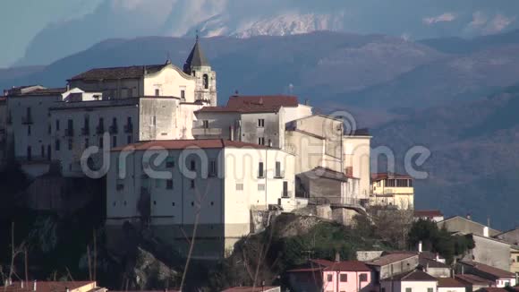 意大利莫利塞省的一个小镇视频的预览图