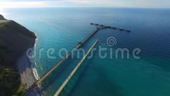 快速海湾喷气机的空中景观视频的预览图