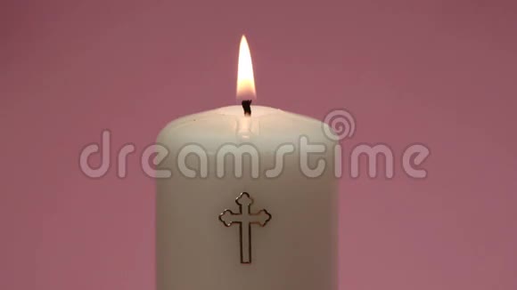 天主教蜡烛在燃烧视频的预览图