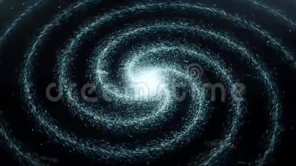 银河系在深空间的一种螺旋形式在黑色背景上旋转无缝循环动画穿过星域视频的预览图