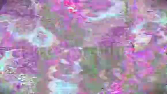 拼合Glitch仿光变换全息背景VHS效应视频的预览图