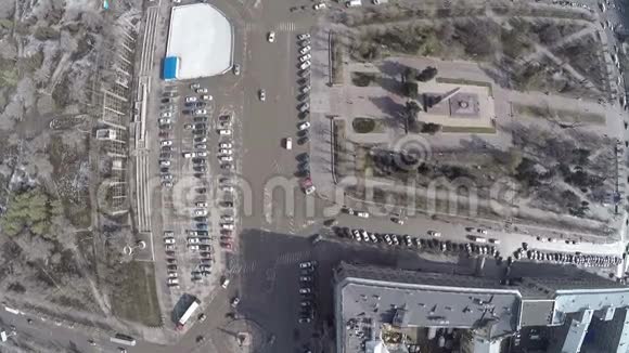 伏尔加格勒士兵广场鸟瞰视频的预览图