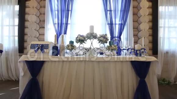 婚礼桌装饰视频的预览图