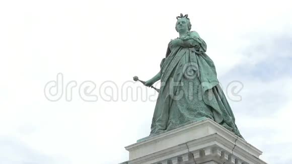 克拉根福奥地利女大臣玛丽亚特蕾莎的雕像视频的预览图